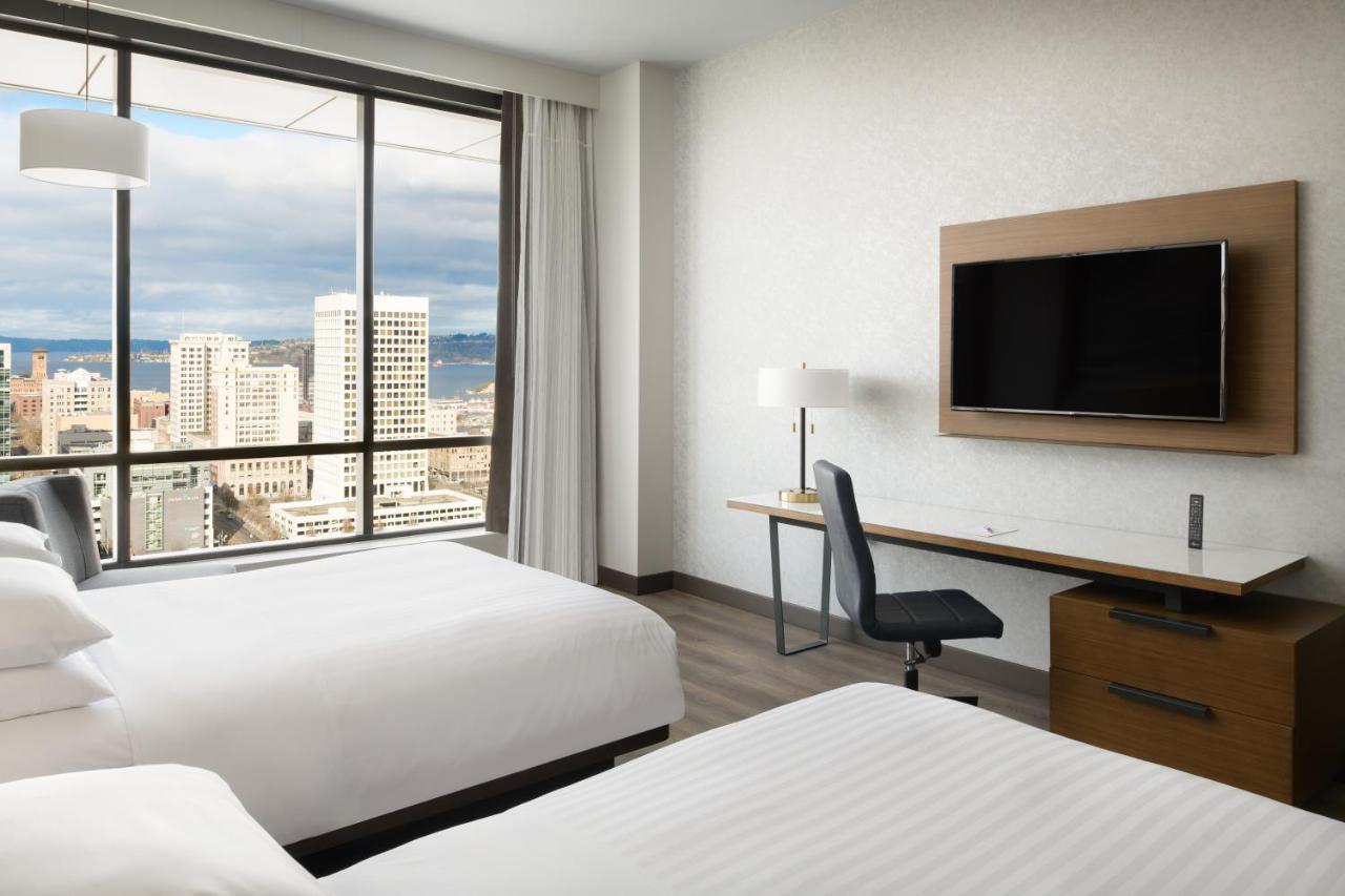 Hotel Marriott Tacoma Downtown Exterior foto