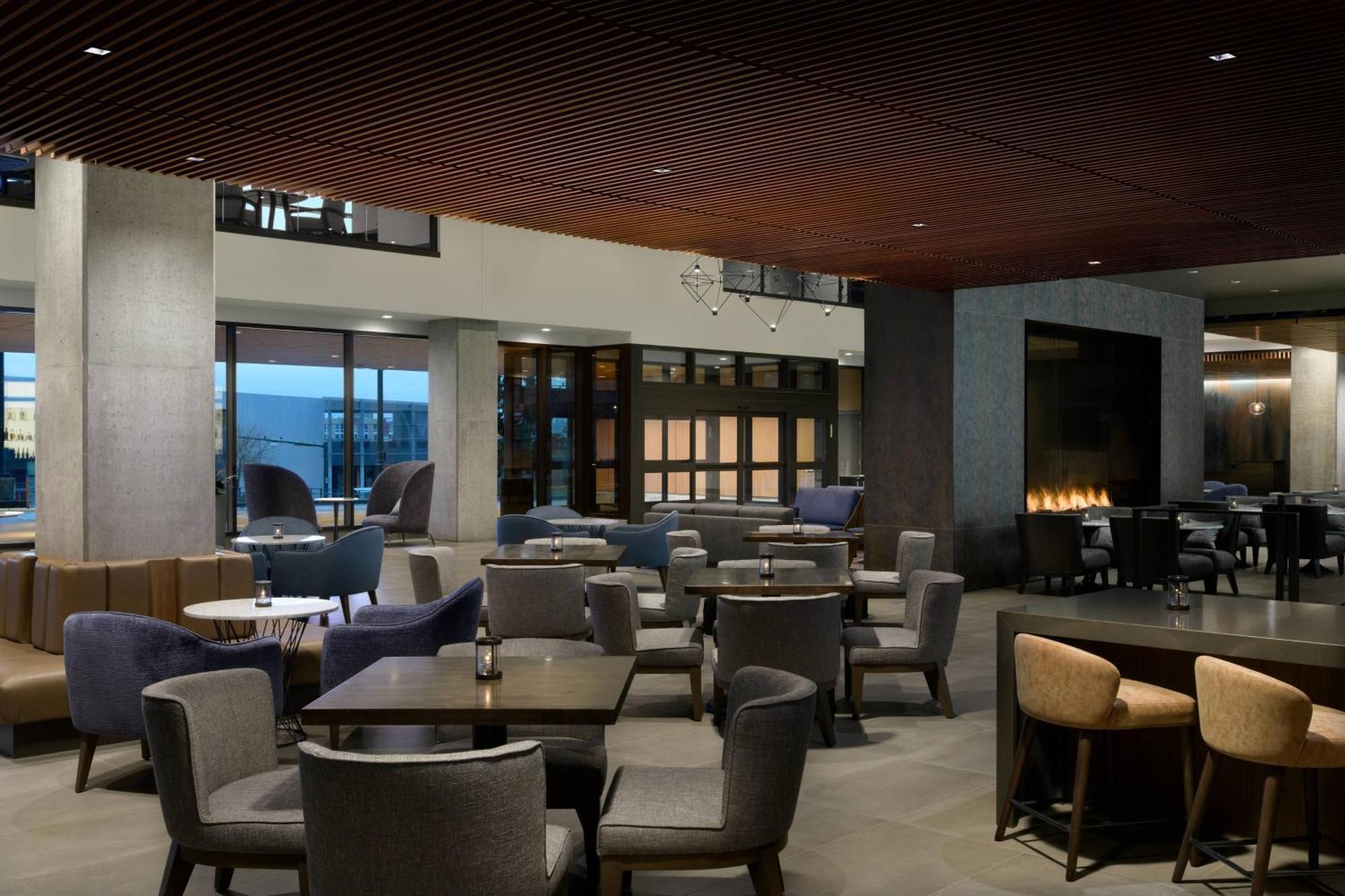 Hotel Marriott Tacoma Downtown Exterior foto