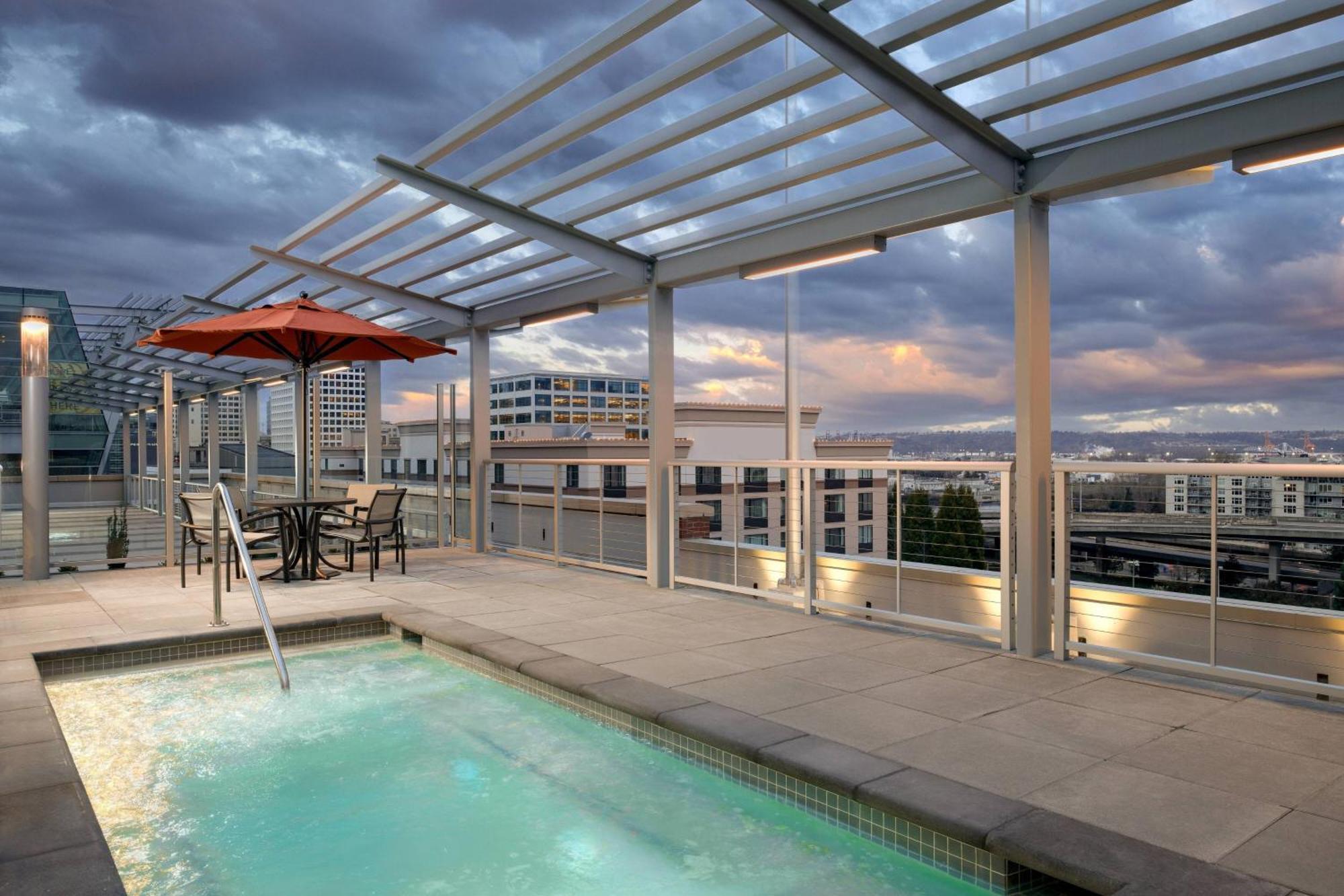 Hotel Marriott Tacoma Downtown Exterior foto